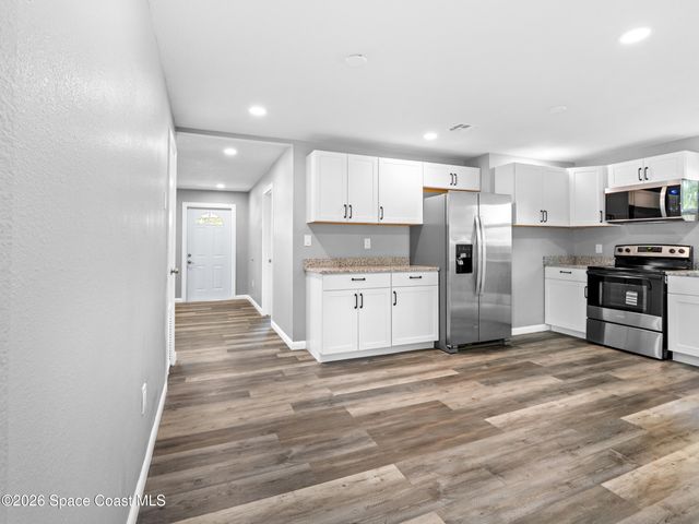 2814 Floridiane Avenue, Melbourne, FL 32935