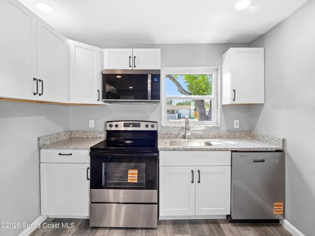 2814 Floridiane Avenue, Melbourne, FL 32935