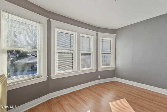 13 Cleveland Street, Albany, NY 12206