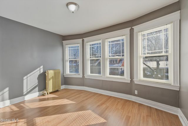 13 Cleveland Street, Albany, NY 12206