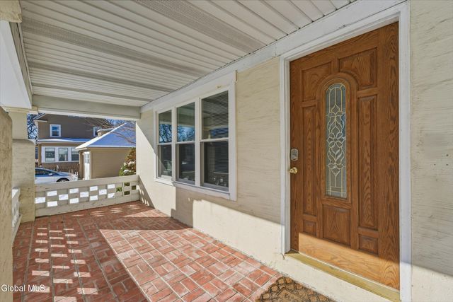 13 Cleveland Street, Albany, NY 12206