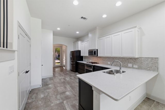 7200 Mitchell Drive, Mckinney, TX 75070