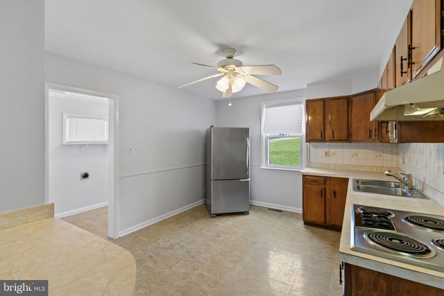 7508 RIDDLE AVE, Baltimore, MD 21224