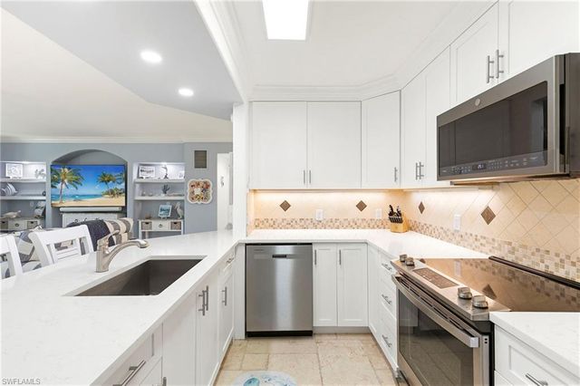 1215 Edington Pl Apt O1, Marco Island, FL 34145