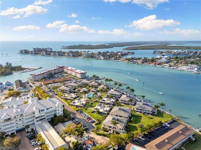 1215 Edington Pl Apt O1, Marco Island, FL 34145