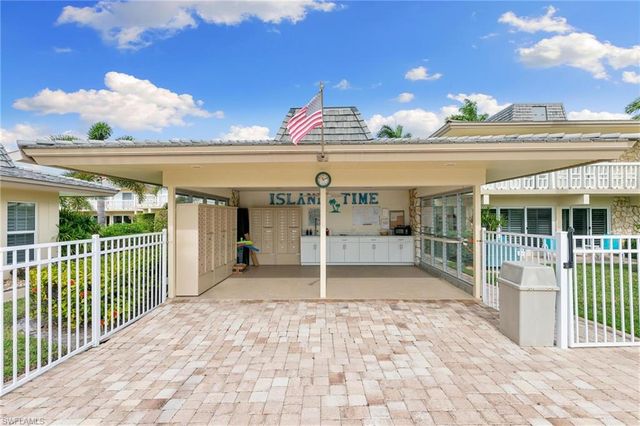1215 Edington Pl Apt O1, Marco Island, FL 34145