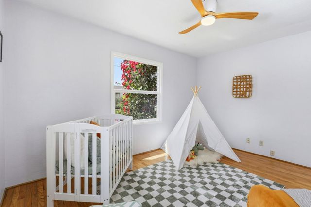 212 Darwin Street, Santa Cruz, CA 95062
