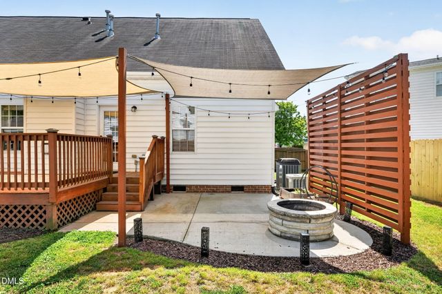 1681 Maizefield Lane, Fuquay Varina, NC 27526