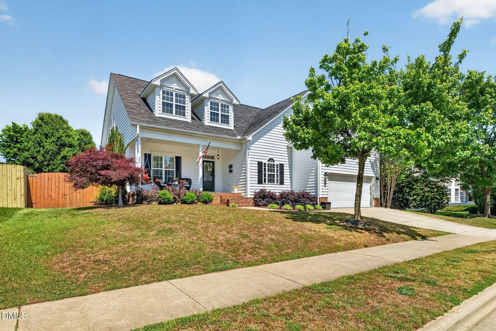1681 Maizefield Lane, Fuquay Varina, NC 27526