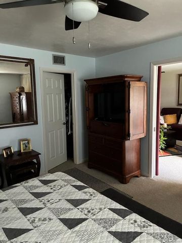 4955 Pepper CIR # B207, Naples, FL 34113