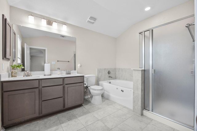 125 Danablu DR, Hutto, TX 78634