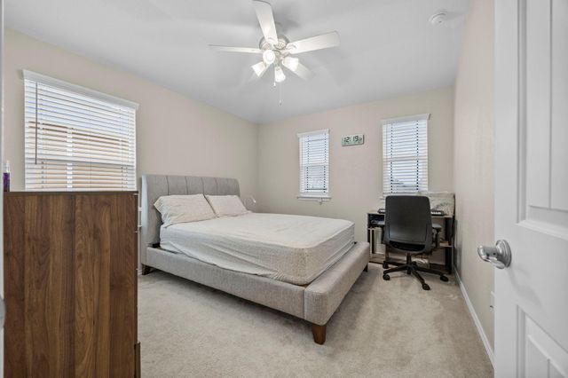 125 Danablu DR, Hutto, TX 78634