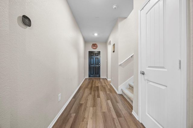 125 Danablu DR, Hutto, TX 78634