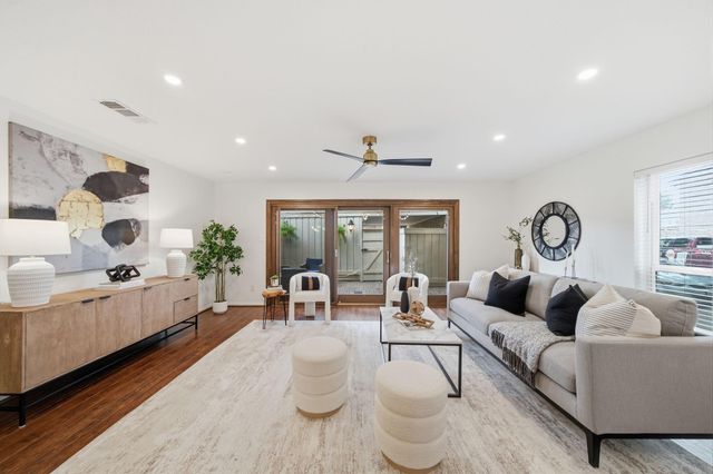 6441 Olympia Drive 121, Houston, TX 77057