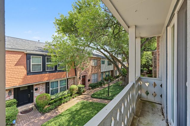 6441 Olympia Drive 121, Houston, TX 77057