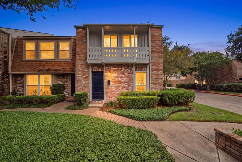 6441 Olympia Drive 121, Houston, TX 77057