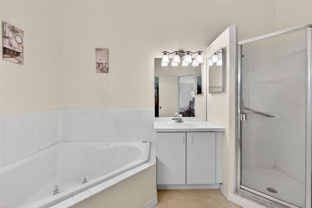 6126 SUNNYVALE DRIVE 2303, Orlando, FL 32822