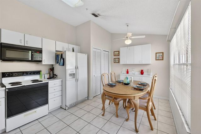 6126 SUNNYVALE DRIVE 2303, Orlando, FL 32822