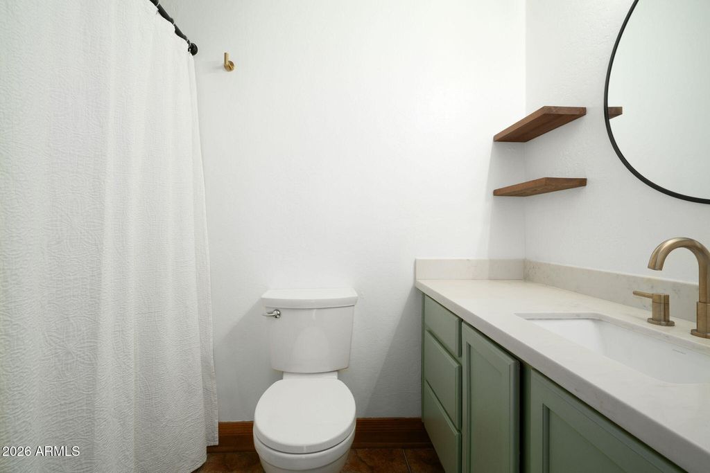 Image 18 of property listing at 387 N 2ND Avenue 2E, Phoenix, AZ 85003