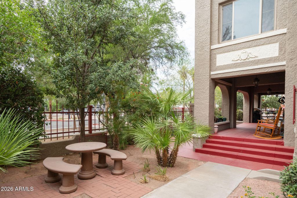 Image 22 of property listing at 387 N 2ND Avenue 2E, Phoenix, AZ 85003