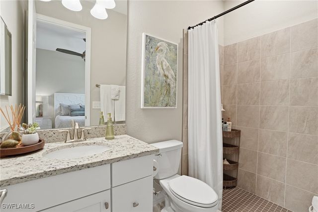 28071 Foxrock CT, Bonita Springs, FL 34135