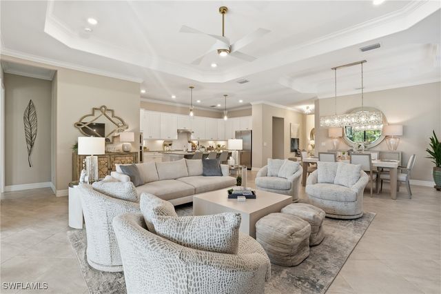 28071 Foxrock CT, Bonita Springs, FL 34135