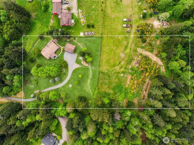 6009 NE Gunderson Road, Poulsbo, WA 98370