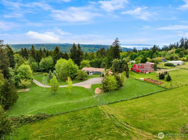 6009 NE Gunderson Road, Poulsbo, WA 98370