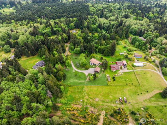 6009 NE Gunderson Road, Poulsbo, WA 98370