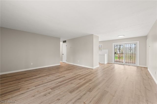 6194 Eldridge Boulevard, Bedford Heights, OH 44146