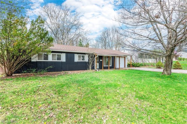 6194 Eldridge Boulevard, Bedford Heights, OH 44146