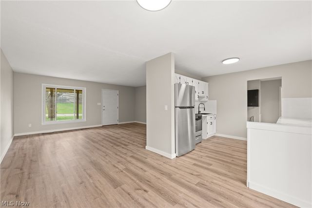 6194 Eldridge Boulevard, Bedford Heights, OH 44146