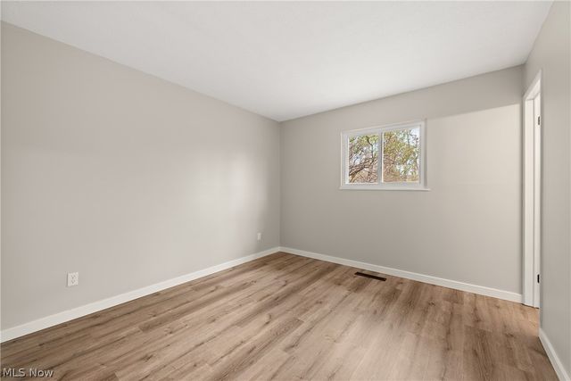 6194 Eldridge Boulevard, Bedford Heights, OH 44146