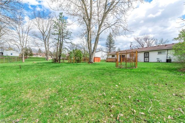 6194 Eldridge Boulevard, Bedford Heights, OH 44146