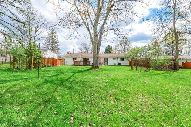 6194 Eldridge Boulevard, Bedford Heights, OH 44146
