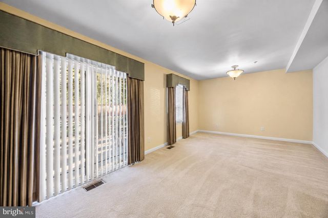 3603 WOOD CREEK DR, Suitland, MD 20746