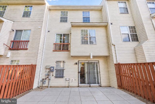 3603 WOOD CREEK DR, Suitland, MD 20746