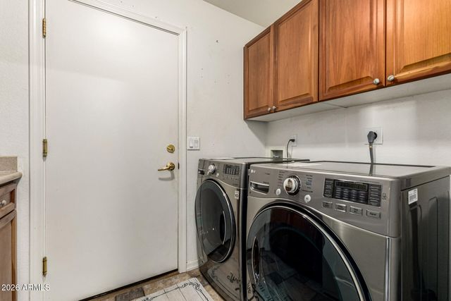 680 N NANTUCKET Street, Chandler, AZ 85225