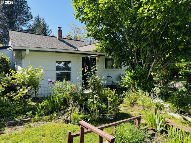 8110 N DANA Ave, Portland, OR 97203