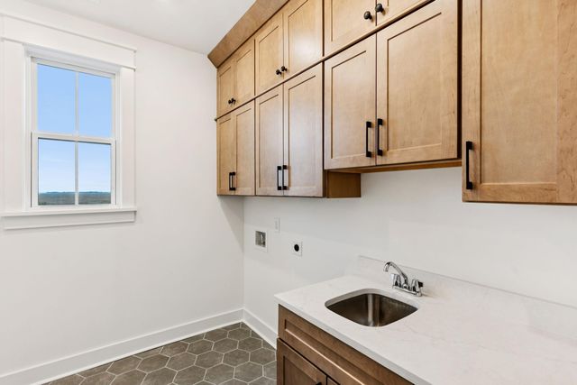 3904 Seafood Road, Awendaw, SC 29429