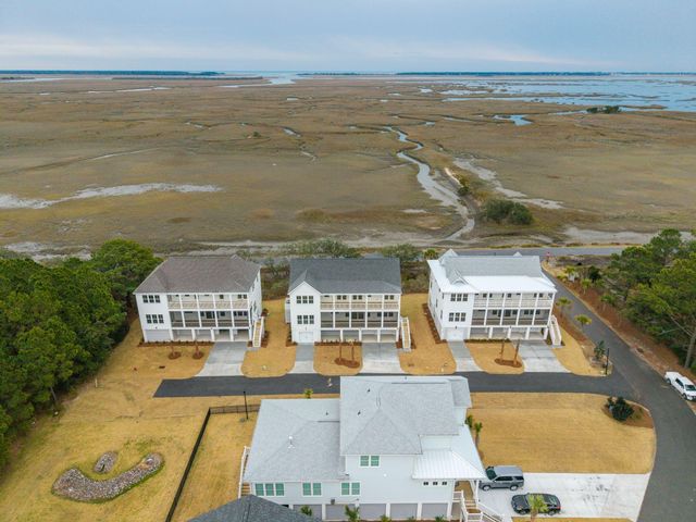 3904 Seafood Road, Awendaw, SC 29429