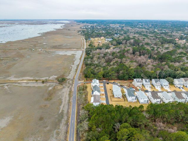 3904 Seafood Road, Awendaw, SC 29429
