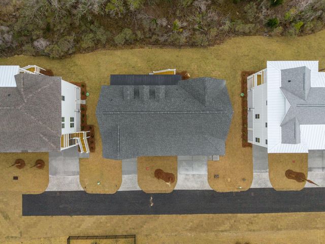 3904 Seafood Road, Awendaw, SC 29429