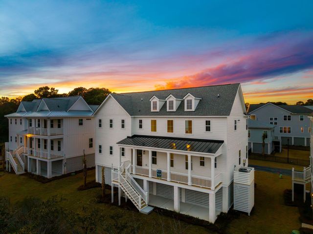 3904 Seafood Road, Awendaw, SC 29429