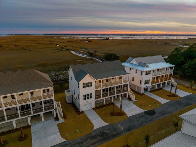 3904 Seafood Road, Awendaw, SC 29429