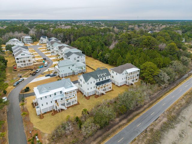 3904 Seafood Road, Awendaw, SC 29429