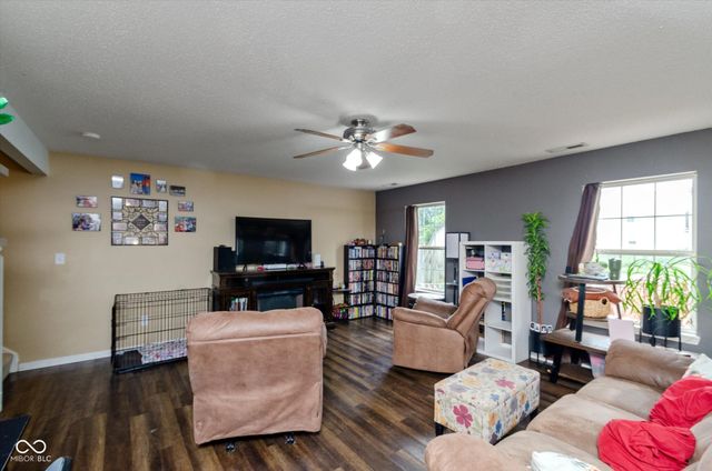 5726 Sweet River Drive, Indianapolis, IN 46221