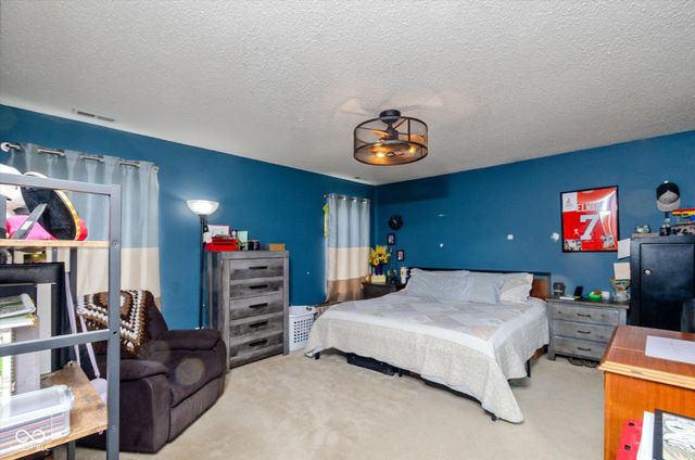 5726 Sweet River Drive, Indianapolis, IN 46221