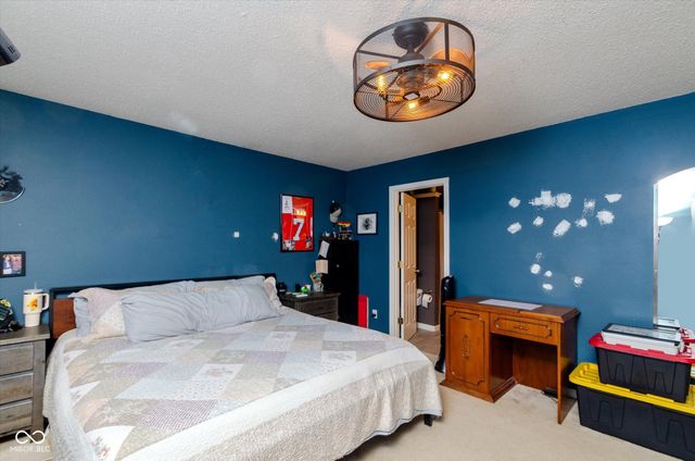 5726 Sweet River Drive, Indianapolis, IN 46221