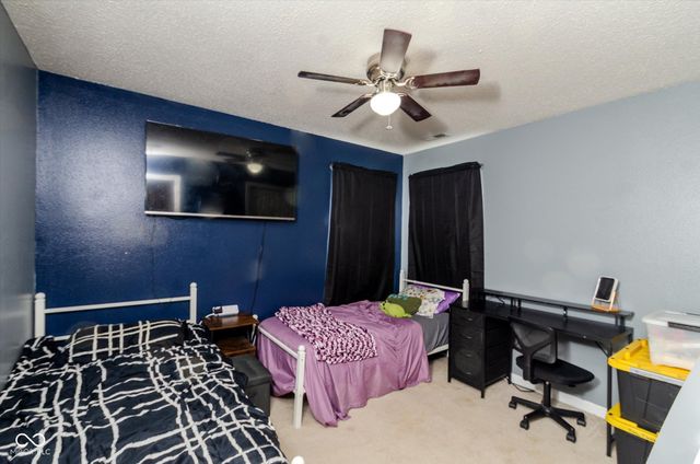 5726 Sweet River Drive, Indianapolis, IN 46221